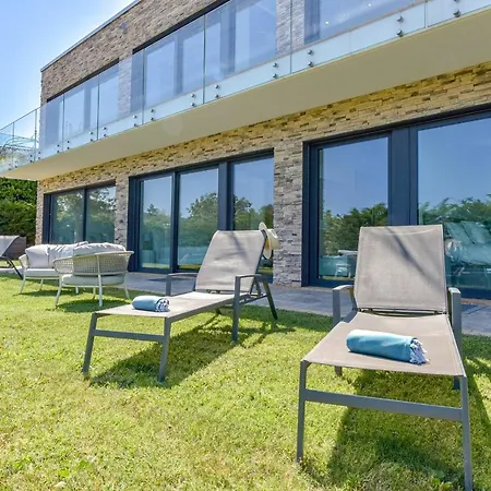 Architect-designed With Heated Pool For 10 Guests! Mandelieu