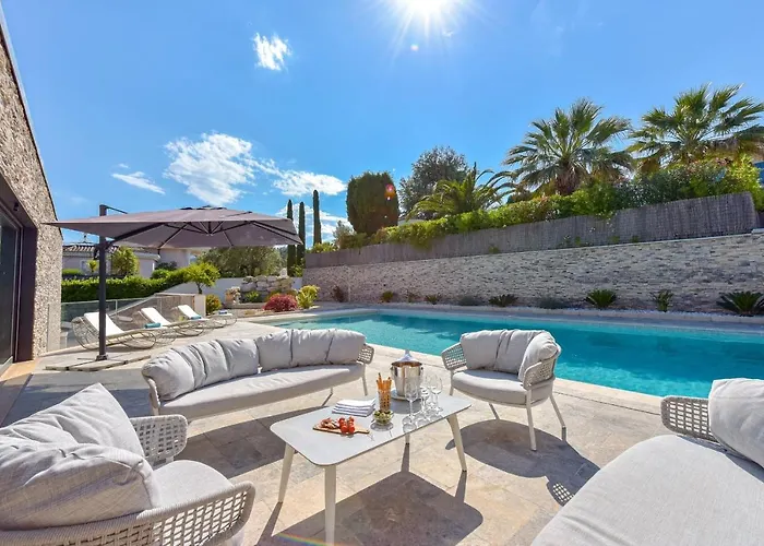 Villa Architect-designed With Heated Pool For 10 Guests! *