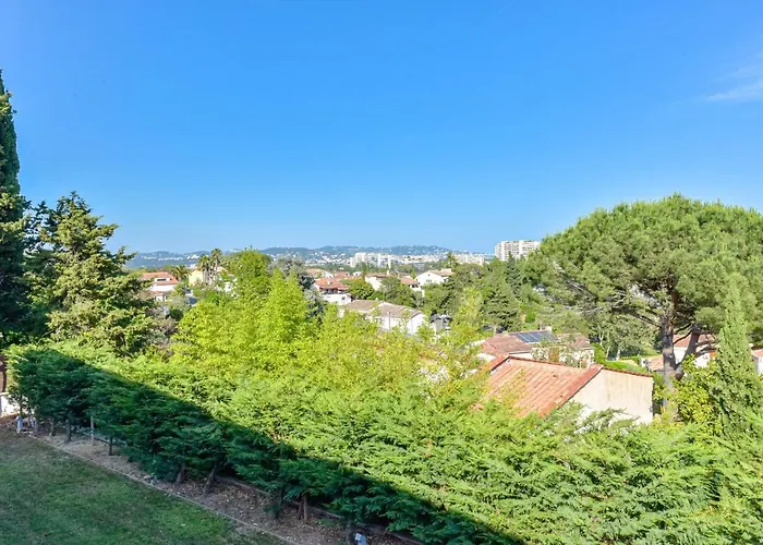 Villa Architect-designed With Heated Pool For 10 Guests!