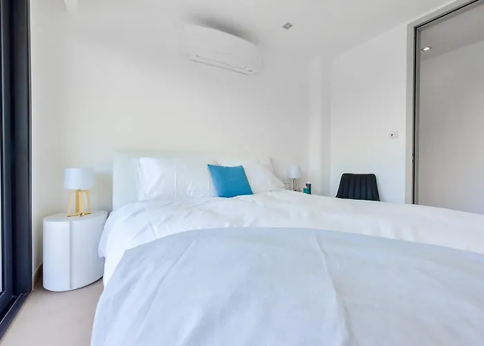 Architect-designed With Heated Pool For 10 Guests! * Mandelieu